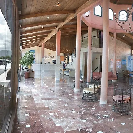 Semesteranläggning (resort) Bluesea Aloe 3*