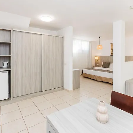Resort O7 Aloe Corralejo