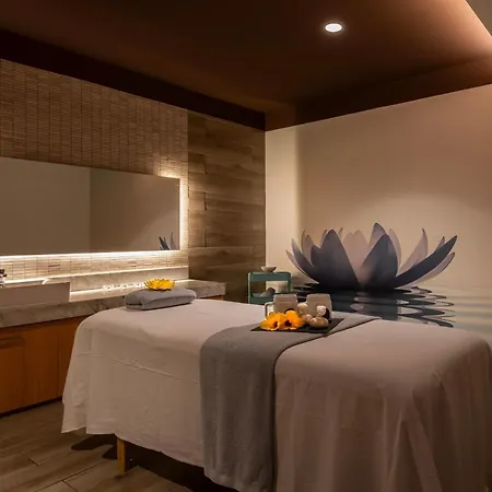 Bluesea Aloe منتجع