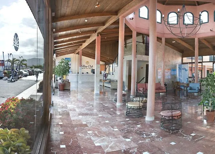 אתר נופש Bluesea Aloe 3*