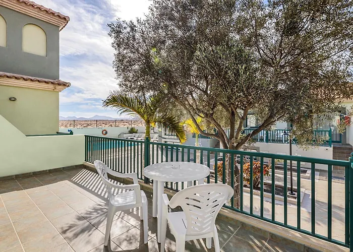 אתר נופש Bluesea Aloe קורלחו